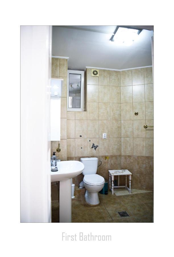 Apartament Dinicu, Brasov, Romania Buitenkant foto