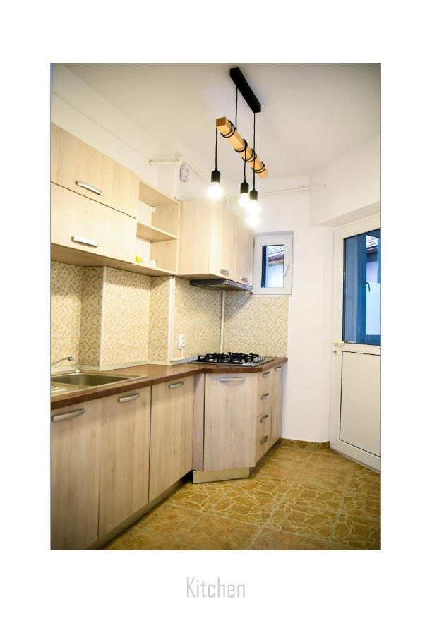 Apartament Dinicu, Brasov, Romania Buitenkant foto